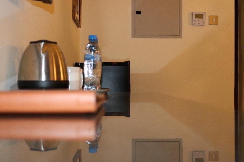 Buraq Hotel Дубай Екстериор снимка