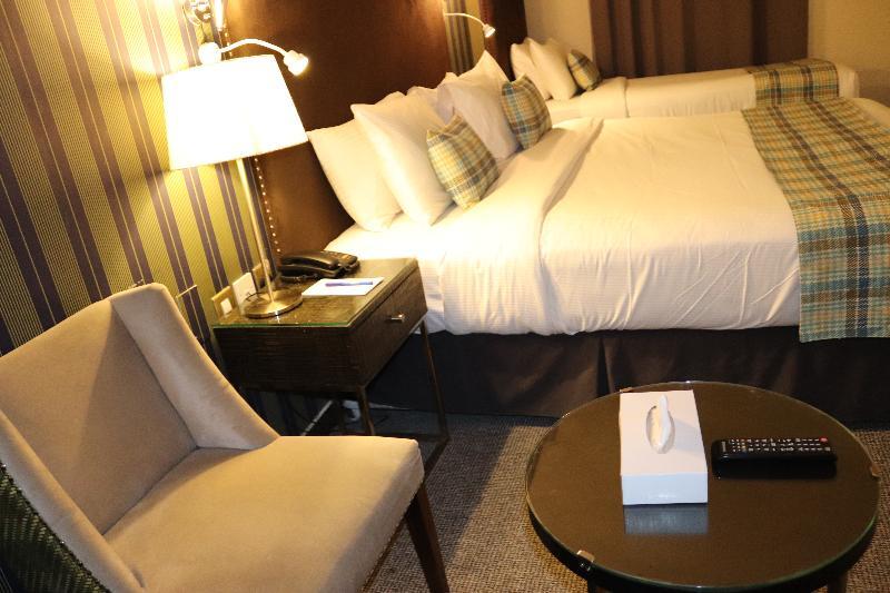 Buraq Hotel Дубай Екстериор снимка