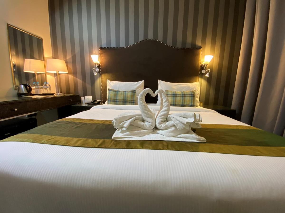 Buraq Hotel Дубай Екстериор снимка